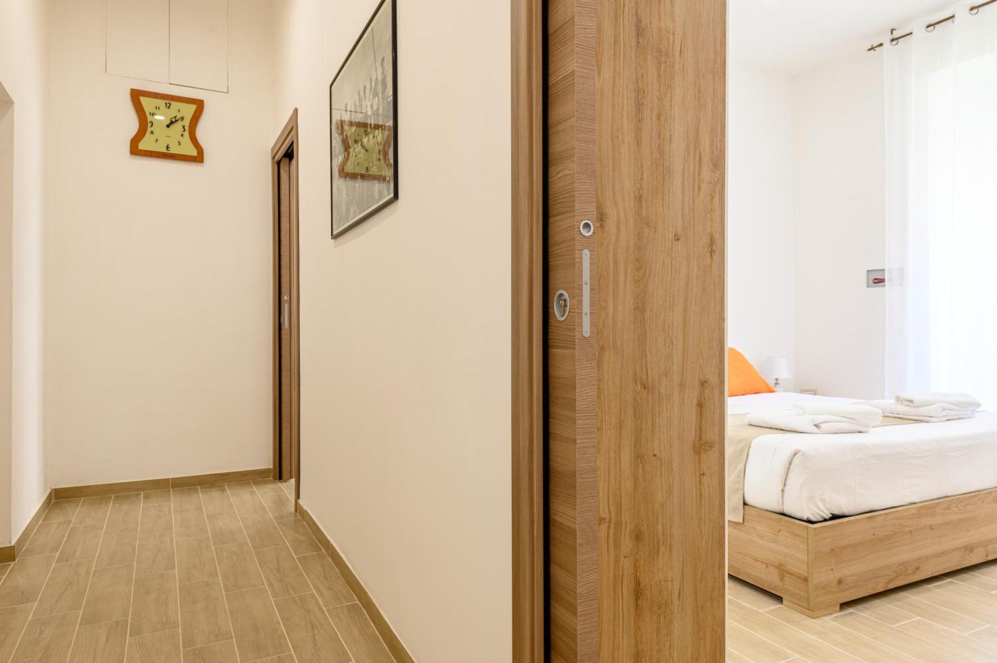 Domus Romeo Apartment Naples Exterior photo